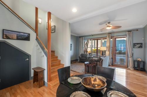 Southside Artist Townhouse