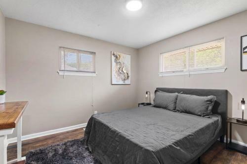 Astonishing 4 Bedroom Home With Greenery Wall