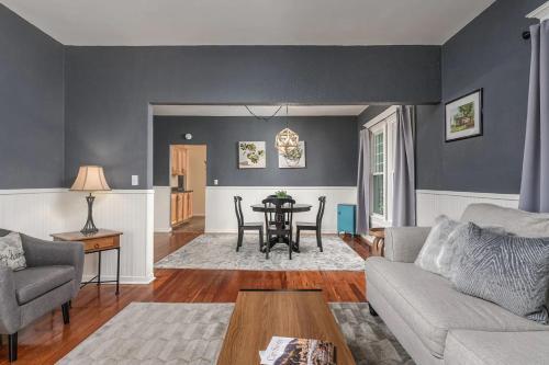 Blue Bungalow
