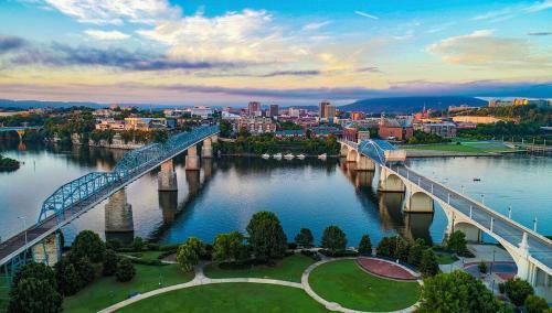 Stylish 4br House In Chattanooga