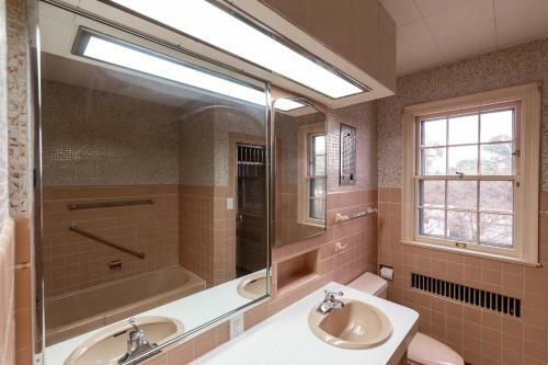 Apartamento Knoxville's Historic Tile House, Private Pool!