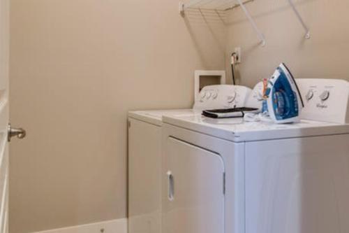 Phillips Place Condos I