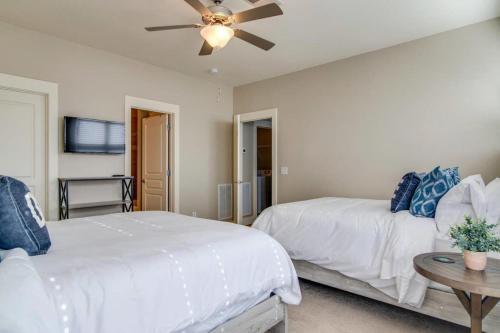 Phillips Place Condos II