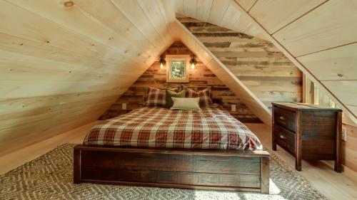 The Cedar In Treehouse Grove At Norton Creek