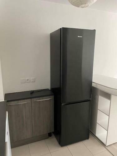 Apartamento Appartement De Standing, Lumineux � 10mn De Cdg