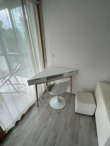 Apartamento Appartement De Standing, Lumineux � 10mn De Cdg