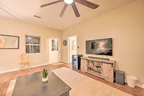 Lovely Hawkins Home With Patio And Hangar Garage!