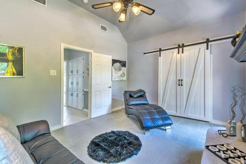 Waterfront Granbury Retreat With Dock And Slip!