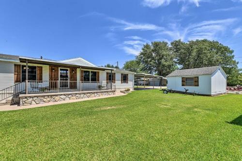 Lakefront Granbury Home, Boat Dock On-site!