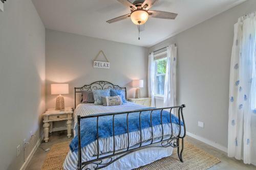 Chic Lakeside Retreat With Dock On Brazos River