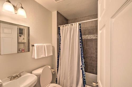 Family-friendly Fort Worth Home With Fire Pit!