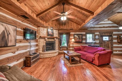 New Charming Cottage With Hot Tub And Fireplace