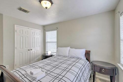 Convenient Katy Retreat - 27 Mi To Houston!