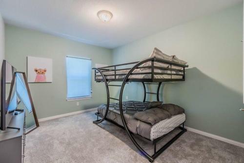 Modern 4 Br Near Downtown, Zoo