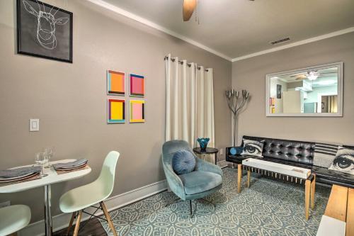 Bungalow G - Centrally Located Dallas Home!