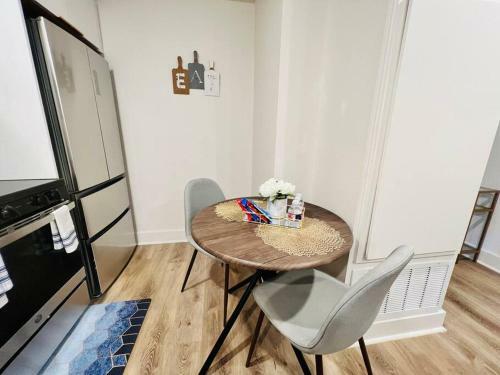 Apartamento Modern & Peaceful Minutes To Downtown