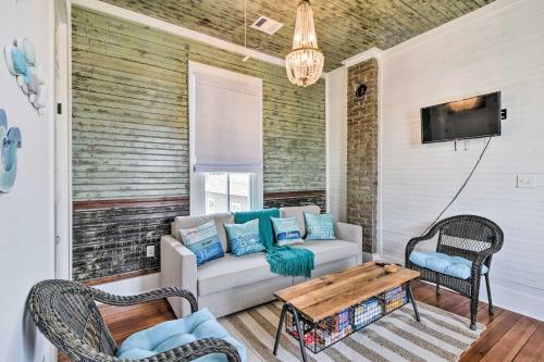 Historic Galveston Home Walk To The Strand!