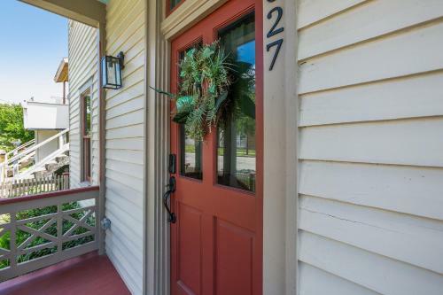 Coastal Corner Immaculate Mid-island Gem Home