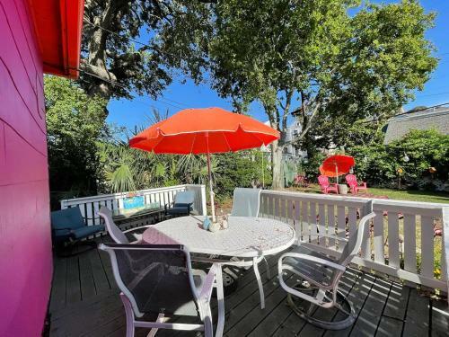 Charming Garden Cottage With Porretto Beach Pass!