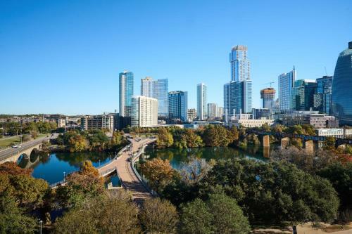 Hotel The Loren At Lady Bird Lake