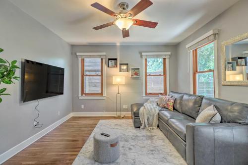 Central And Cozy Austin Abode About 2 Mi To Dtwn!