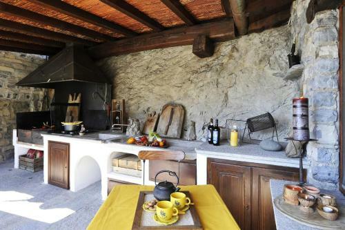 Villa La Torre Di Porlezza
