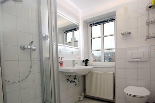 Waldstra�e 6c, Haus Halligflieder