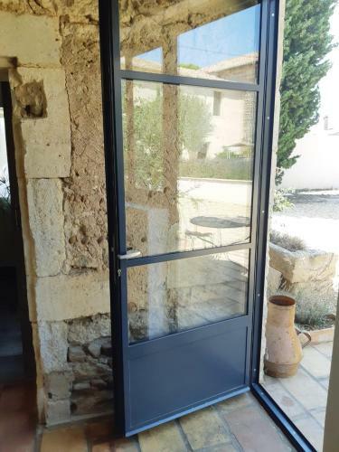 Hostal Le Mas Neuf 30129 Manduel