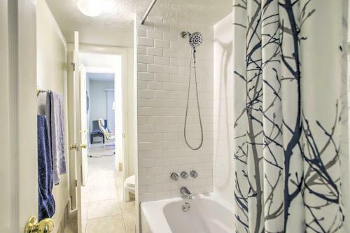 Apartamento Walden Golf Course Condo Near Lake Conroe!