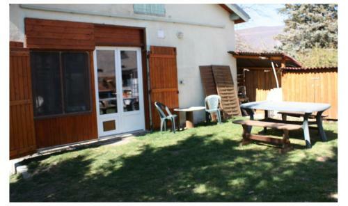 Apartamento Petit Studio, Bien �quip�, � La Campagne