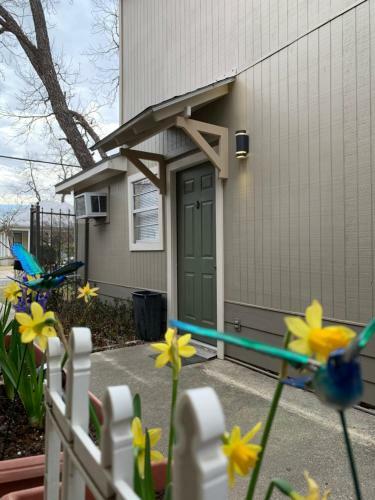 Lovely One Bedroom Apartment Nearby Riverwalk