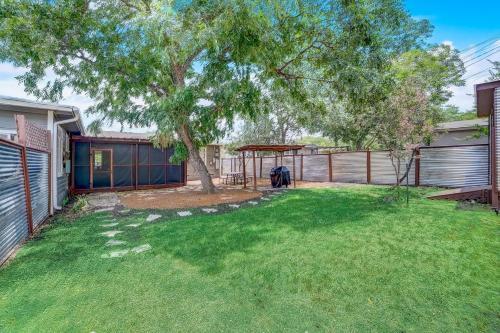 Sunset Bungalow