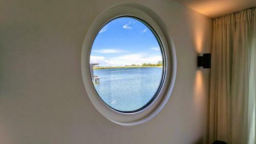Hausboot Wangermeerblick (floating Home)