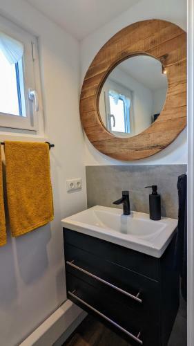 Hausboot Wangermeerblick (floating Home)