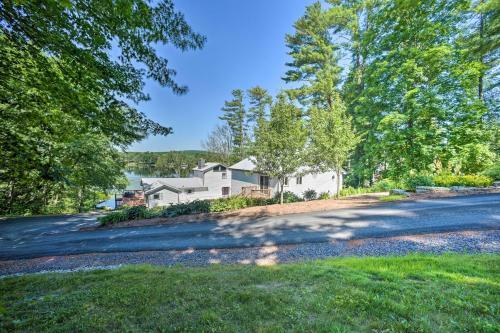 Peaceful Getaway With Lake Access Near Hiking!