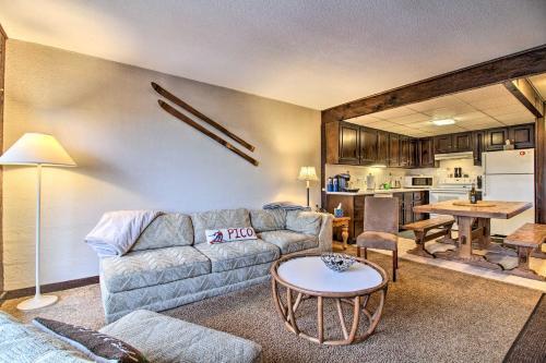 Ski-in And Ski-out Pico Mountain Townhome With Fireplace