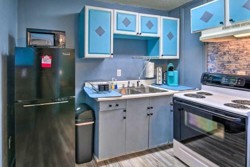 Pet-friendly Bluefield Apartment With Porch!