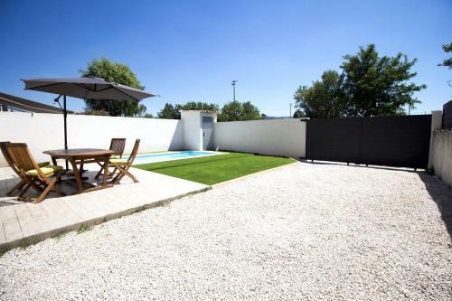Villa Jolie Maison Avec Piscine � 10min D?aix Enprovence