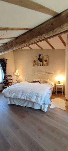 Bed & Breakfast Domaine De Combe Beluze
