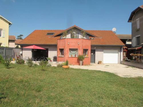 Chambre D'h�te Dans Maison Agr�able Vue Montagnes