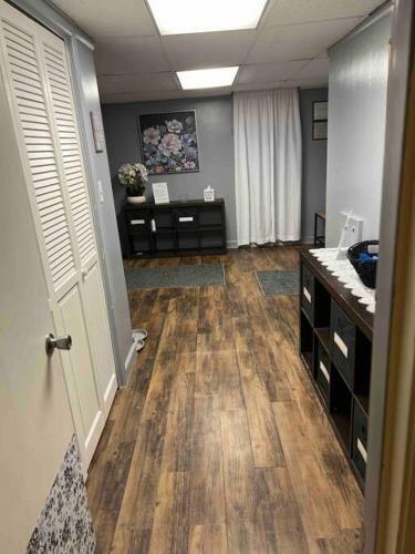 Apartamento Spacious 1 Bedroom Home Away From Home!