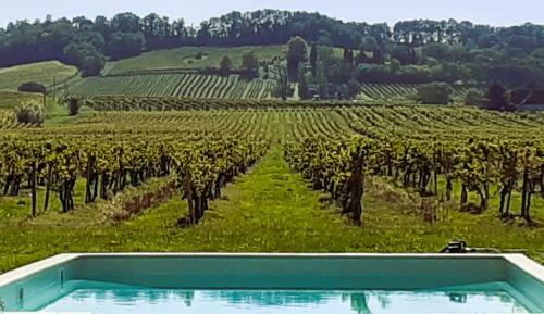 Hostal Clair De Vigne
