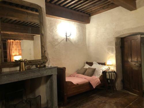 Hostal Domaine Du Tr�s-haut
