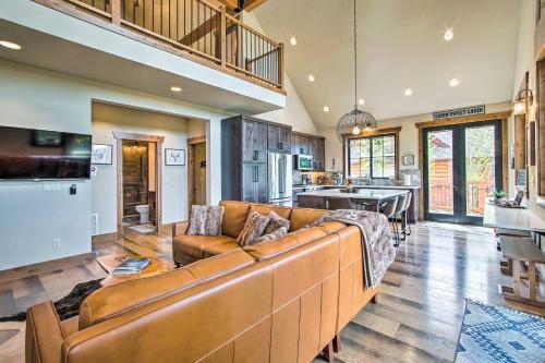 Cle Elum Cabin With Hot Tub And Breathtaking View