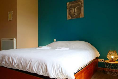 Les N�nufars De La Chalette - Superbe Maison De Campagne