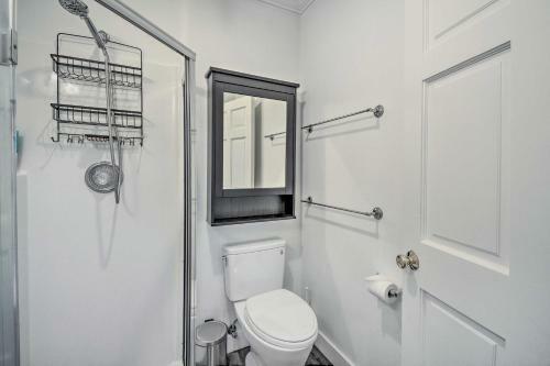 Modern Townhome In Vashon Inn, Walk To Dining