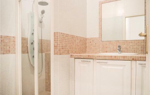 Three-bedroom Holiday Home In Nessa