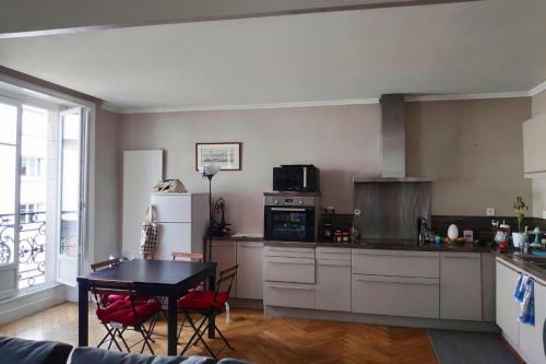 Apartamento Nice And Spacious T3 Near The Place Royale