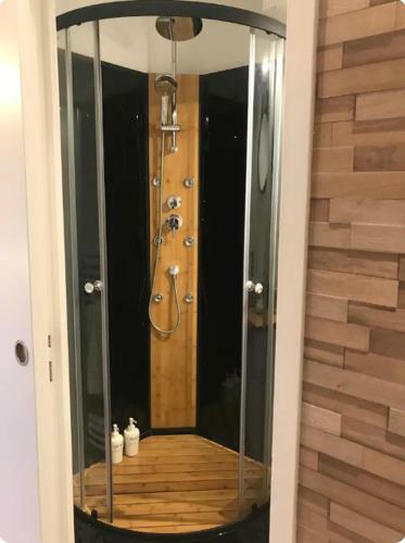 Apartamento Cosychic Flat Near The Castel And Train Station