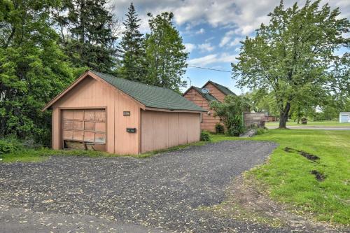 Sunny Superior Home - Swim, Hike, And Explore!